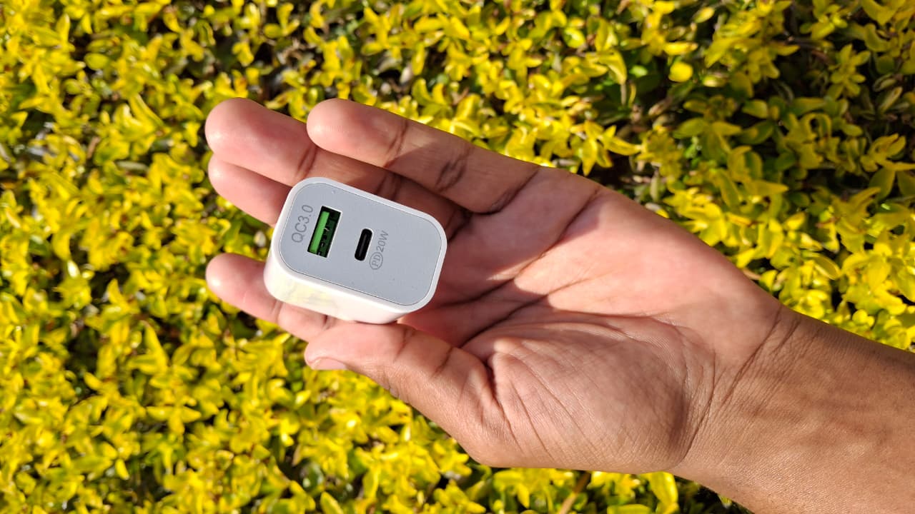 Dual Port charging adapter 20W