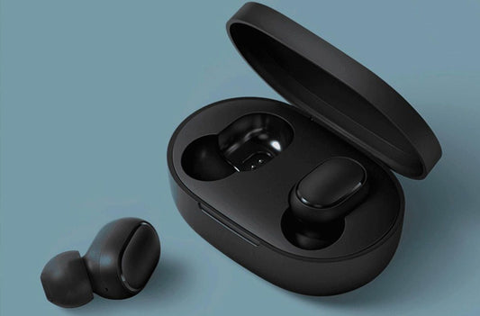 Wireless Bluetooth Earbuds Review: Big Sound for R199 in South Africa